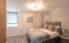 Modern Apartment, In The Heart Of Glasgow